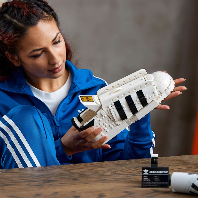 LEGO® Creator 10282 experts adidas originals Superstar