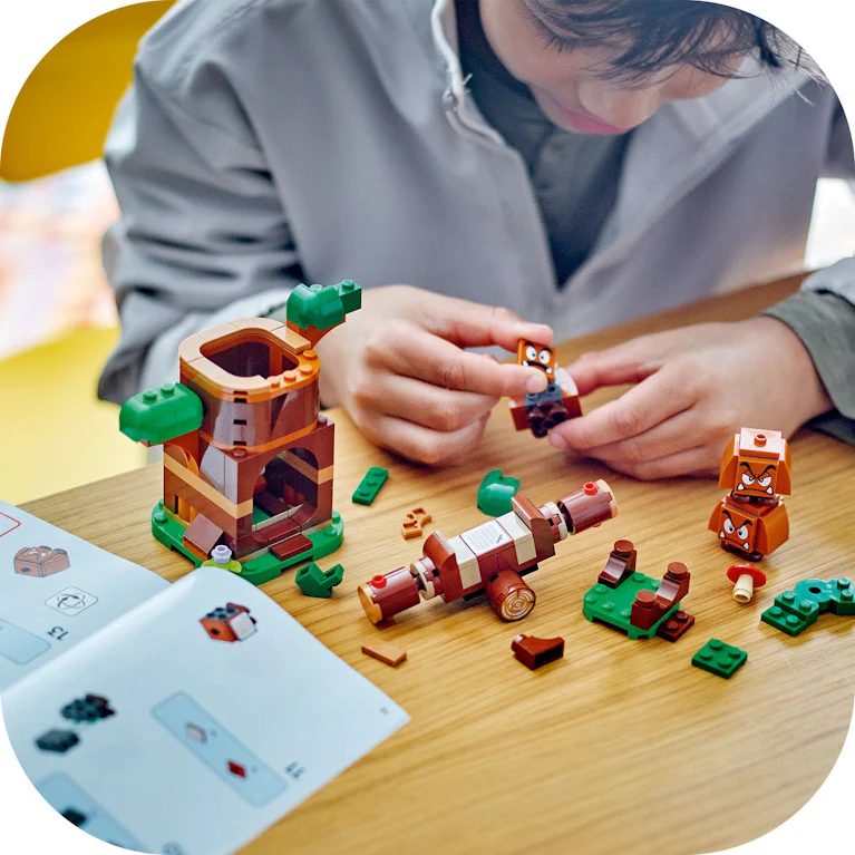 LEGO® Super Mario 71433 speeltuin van de Goomba's