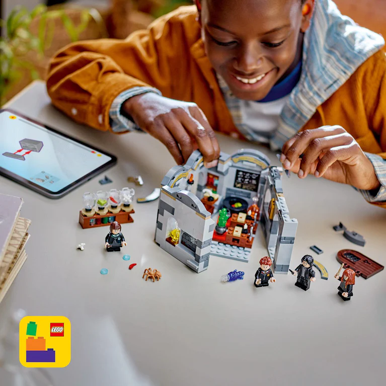 LEGO® Harry Potter 76431 Kasteel Zweinstein™: Toverdrankenles